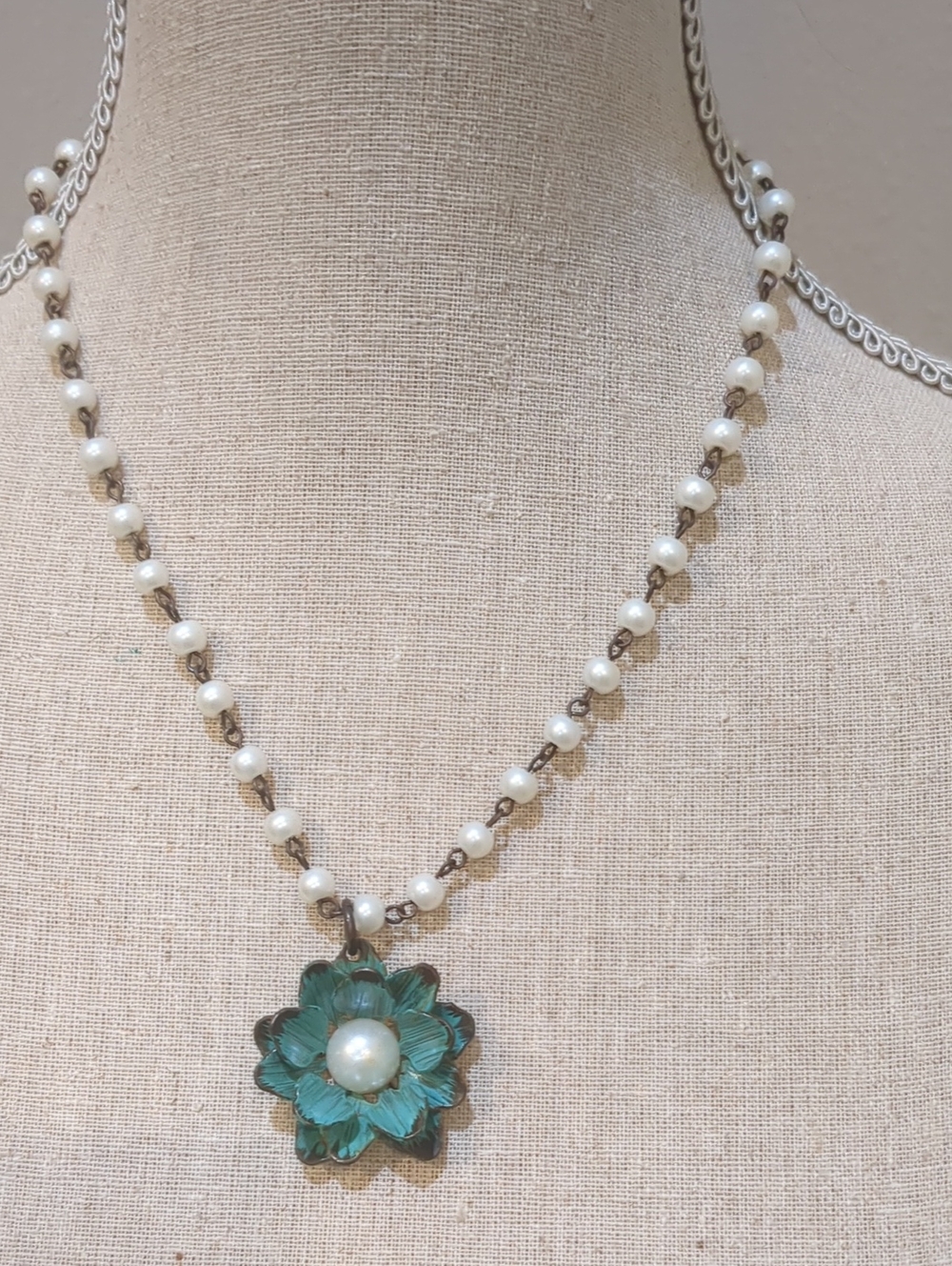 Pearl Beaded Necklace with Teal Flower Pendant